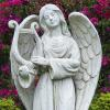 statue